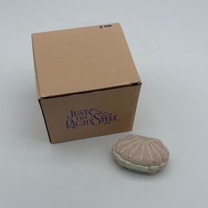 Just the Right Style by Raine From The Sea Seashell Box